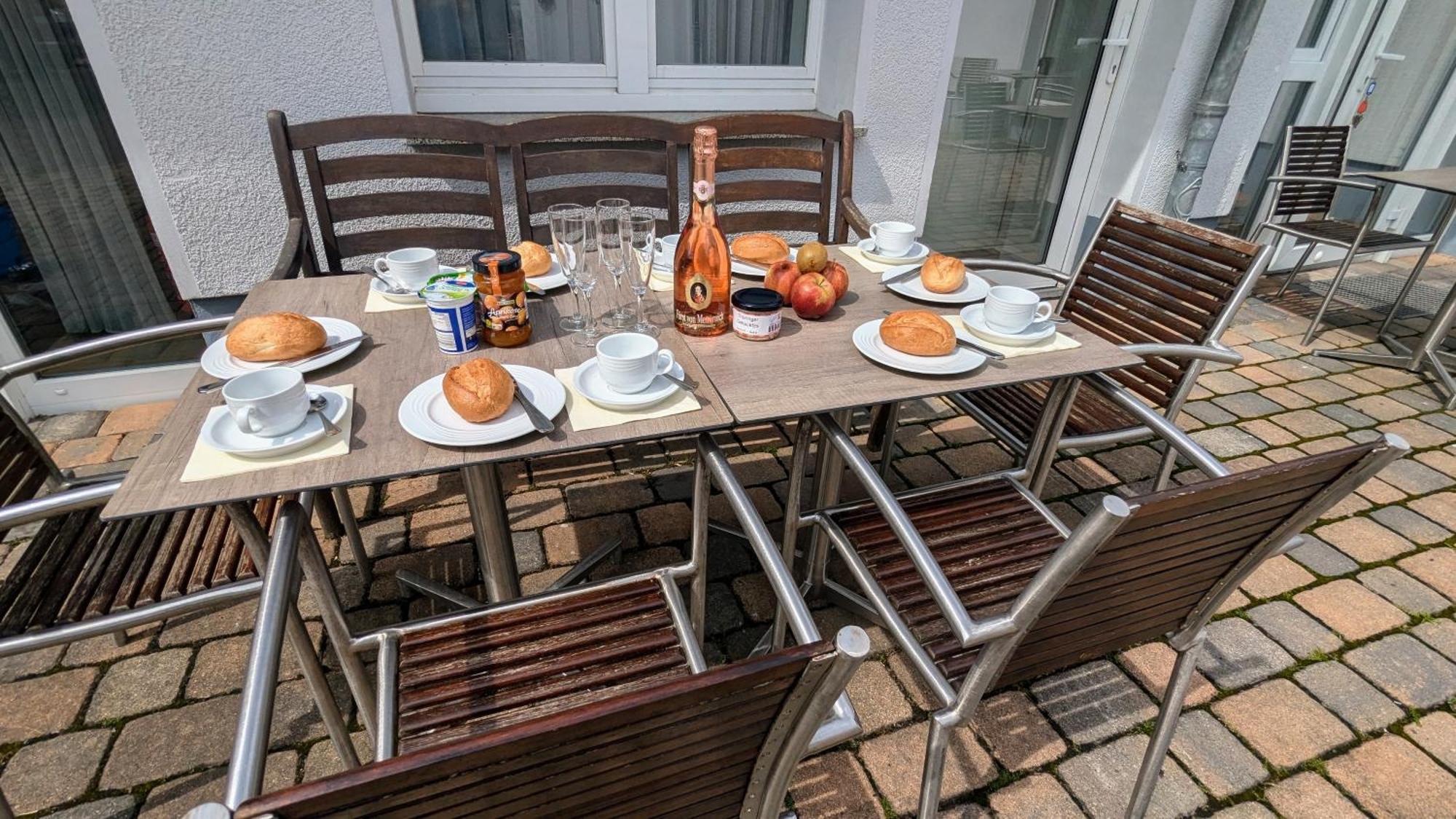 Fewo Urban Gotha-Apartment Ekhof- Am Schlosspark- Parken An Der Der Tuer- Barrierefrei, 900 Meter Zum Bahnhof - Wallbox Экстерьер фото